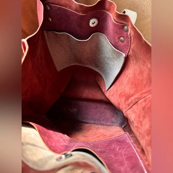 Vintage vibes red maroon brown soft leather tote Toshi minimal designer luxe - Picture 7 of 17